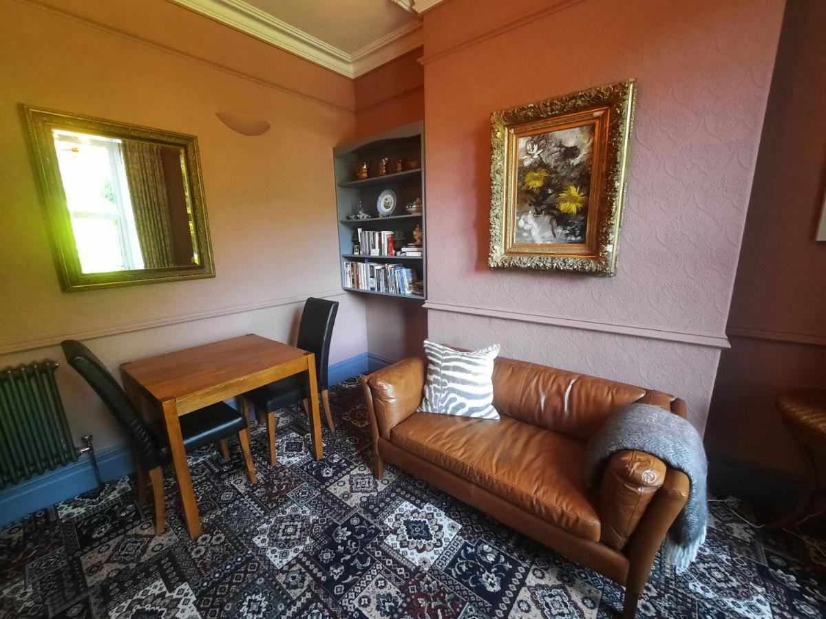 Mary'S Court Guest House - Mairlys ベトウス・ア・コーエド エクステリア 写真